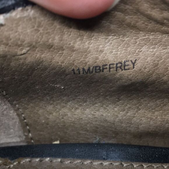 B MAKOWSKY Heeled Black Suede Loafers Sz 11 **slightly flawed** - Picture 6 of 16